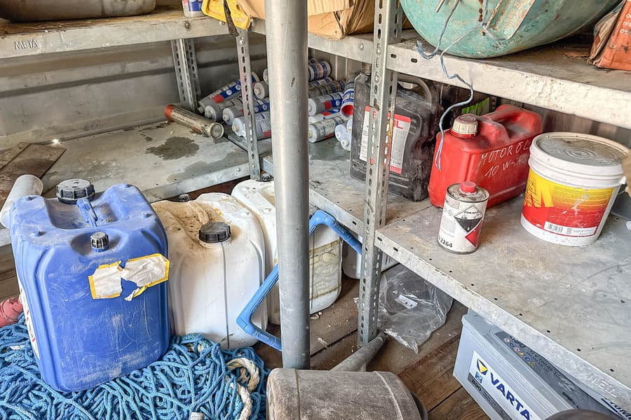 Posten Verbrauchsmaterial, meist angebrochen